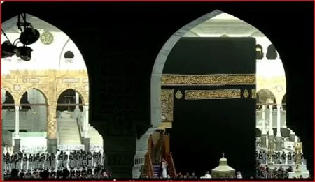 أكاديمي: غسل الكعبة المشرفة إرث حي يجسد تمسك المملكة بالتراث الإسلامي