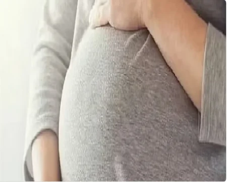 استشارية: 4 علامات بالآشعة تدل أن الحمل غير طبيعي