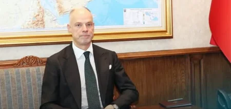 وزير الدفاع المجري: نهج السعودية استباقي في العمل الدبلوماسي