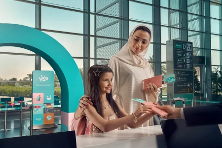 طيران ناس يدشن منطقة تسجيل المسافرين الأطفال وعائلاتهم في مطار الرياض