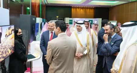 حرس الحدود يشارك في معرض دعم صناعة النقل البحري في بريطانيا