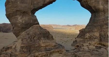 التأطيرات الصخرية الفريدة في محافظة العُلا.. لوحات فنية تعكس عراقة المنطقة