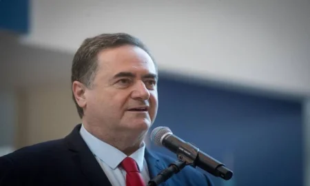 وزير دفاع إسرائيل: نستعد لتوجيه مفاجأة جديدة لإيران في المستقبل