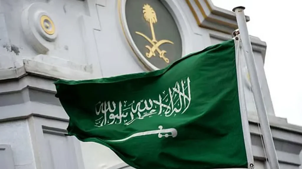 السفارة بالصين: إعفاء حاملي الجواز العادي من التأشيرة لا يشمل الجوازات الدبلوماسية والخاصة