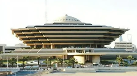 هرب أقراص الإمفيتامين للمملكة.. تنفيذ حكم القتل تعزيرًا بأحد الجناة في تبوك