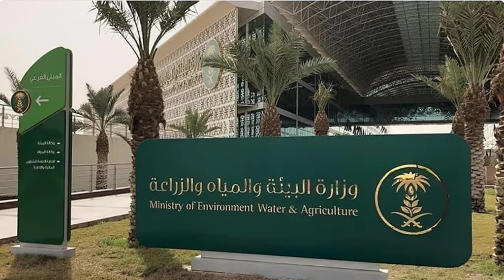 فرع "البيئة" بالمدينة المنورة يواصل جولاته الرقابية لضبط مخالفات بيئية وتنظيمية