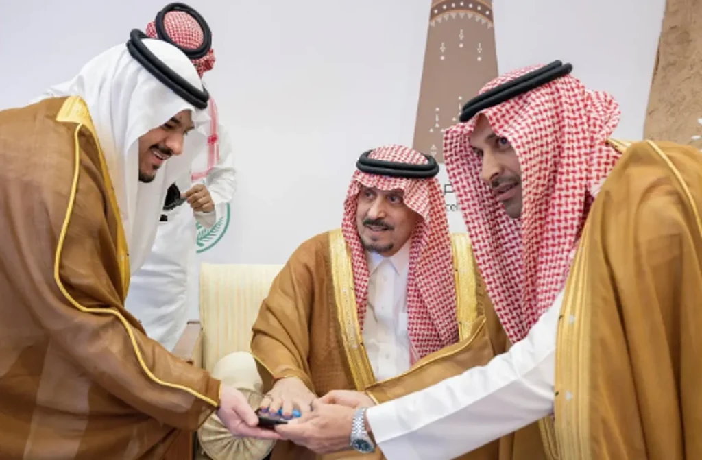 أمير الرياض يدشّن أعمال جائزة الرياض للتميز لتحفيز الإنجازات النوعية بالمنطقة