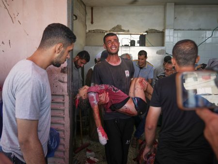 اليونيسيف: 27 طفلا يقتلون يوميا في غزة