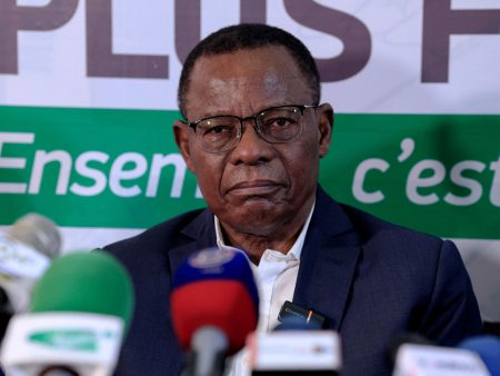 جدل بالكاميرون بعد استبعاد أبرز معارض من السباق الرئاسي 2025