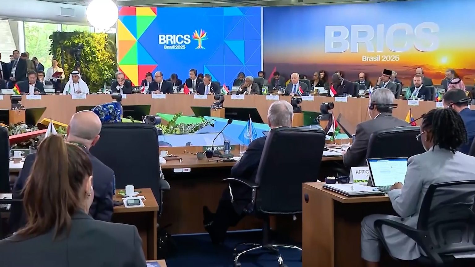 بريكس تختتم أعمالها في البرازيل وقادتها يدينون الانتهاكات الإسرائيلية بغزة