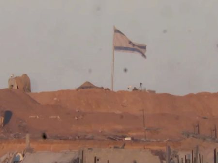 شاهد.. سرايا القدس تقنص جنديا إسرائيليا شرقي غزة