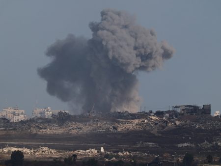 إسرائيل تستهدف موقعا لتوزيع المياه بغزة والأونروا ترصد تفاقم الأزمة الإنسانية