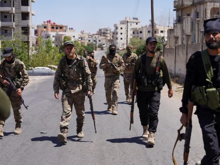 سوريا تعلن وقفا فوريا لإطلاق النار وانتشار قوات الأمن في السويداء