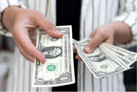 سعر الدولار مقابل الجنيه المصري اليوم السبت 12 يوليو 2025 في البنوك