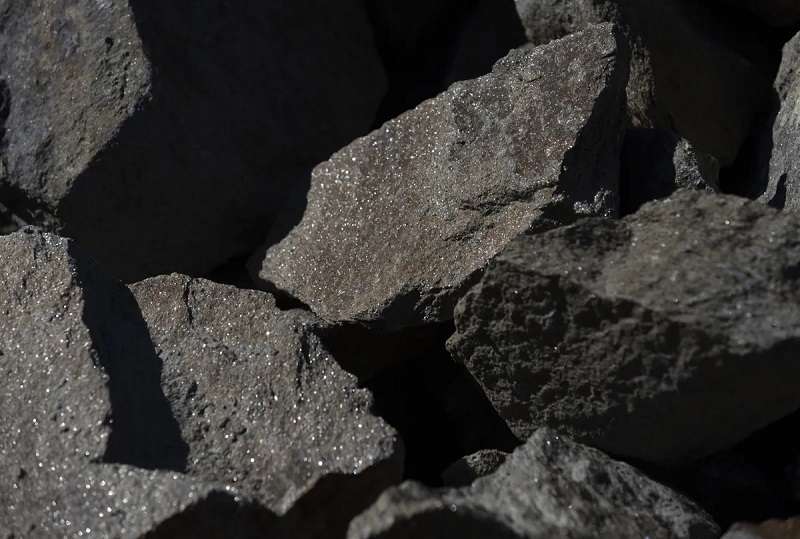 أمريكا تضرب الجرافيت الصيني برسوم إغراق تتجاوز 93% لدعم صناعات البطاريات المحلية