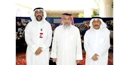 «الهلال الأحمر»: تنسيق مشترك مع الجمعيات الخيرية لإيصال المساعدات الإنسانية إلى قطاع غزة