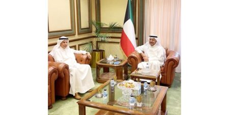 محافظ الفروانية والعاصمة بالإنابة استقبل رئيس الجهاز المركزي لمعالجة أوضاع المقيمين بصورة غير قانونية