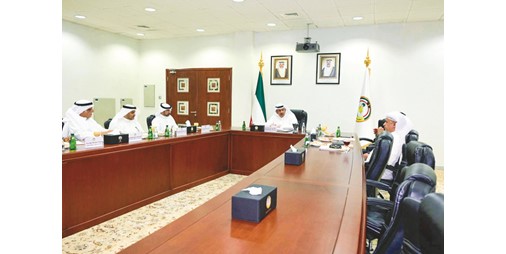 لجنة الشكاوى والمقترحات بمحافظة الجهراء عقدت أول اجتماعاتها: تعزيز جودة الخدمات المقدمة للمواطنين