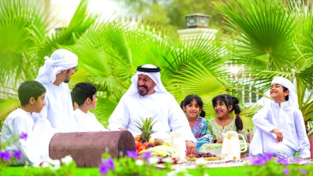 مخيم السعادة.. مبادرة لقضاء وقت نوعي مع العائلة