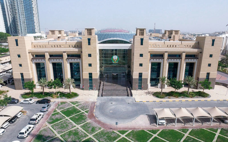 الإمارات تواصل جهودها في مكافحة الجريمة المنظمة بتسليم مطلوبين دوليين إلى فرنسا وبلجيكا