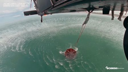 فريق الإنقاذ الإماراتي يواصل جهوده لاحتواء حرائق الغابات في ألبانيا