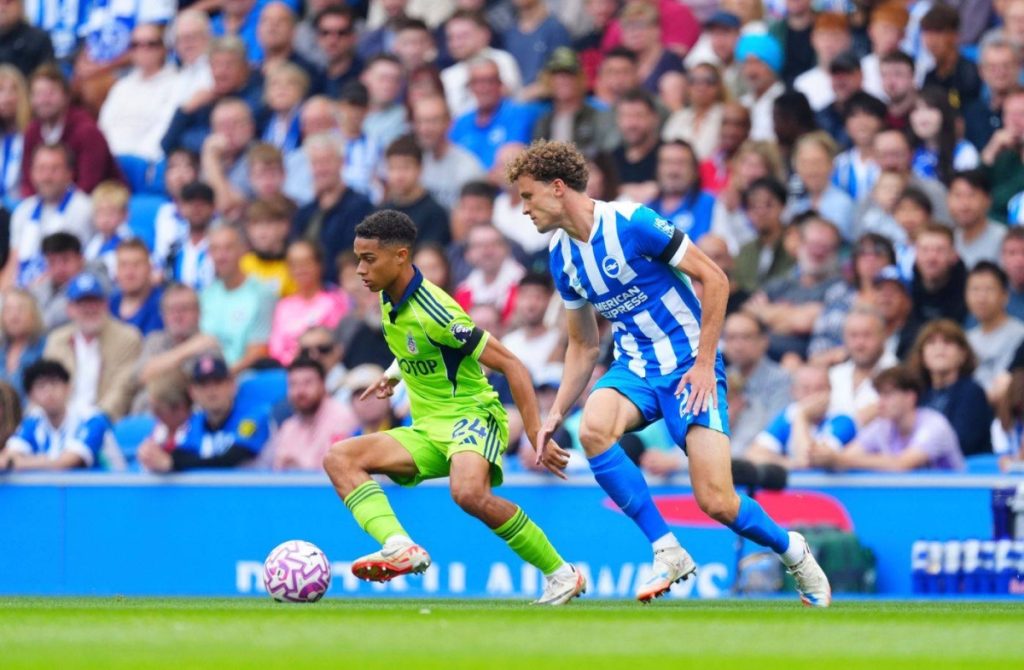 سندرلاند ينتصر على وست هام.. وفولهام يحقّق تعادلاً قاتلاً أمام مضيفه برايتون