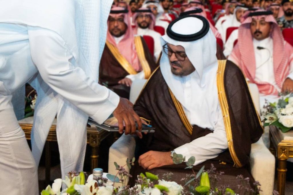 نائب أمير مكة يفتتح مؤتمر «مسؤوليَّة الجامعات في تعزيز القيم والوعي الفكري»