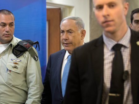 خلافات متصاعدة في إسرائيل بين المستويين السياسي والأمني