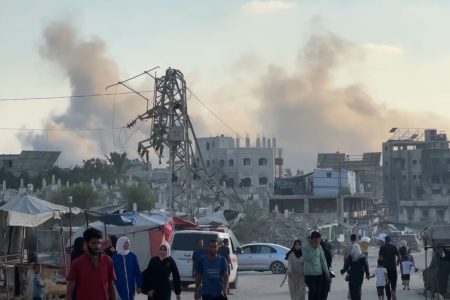 مفوضة الشؤون الإنسانية الأوروبية: هناك كارثة بغزة وتجويع متعمد يجب وقفهما