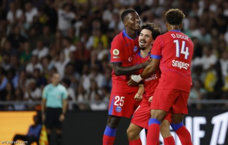 سان جيرمان ينطلق بنقاط نانت