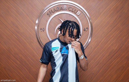 الشباب يحافظ على الصبياني حتى 2029