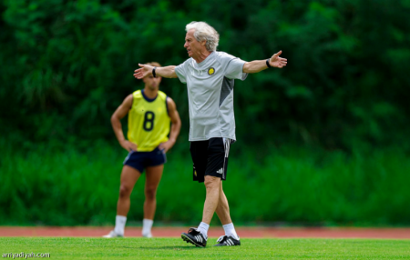 النصر في هونج كونج.. مناورة قصيرة واجتماعات خاصة