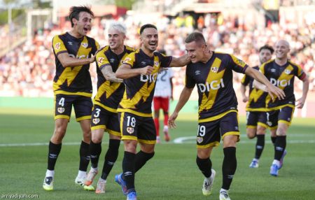 رايو فاليكانو يصدم جيرونا بثلاثية