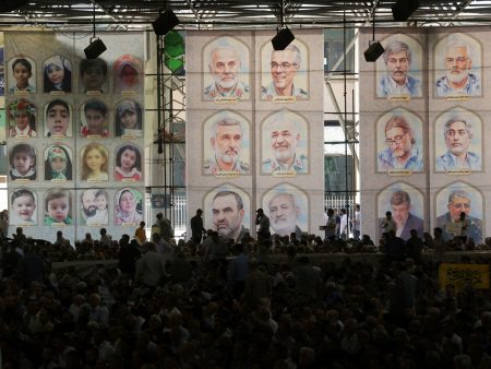 نيويورك تايمز: إسرائيل استغلت هذه الثغرة لاستهداف قادة إيرانيين