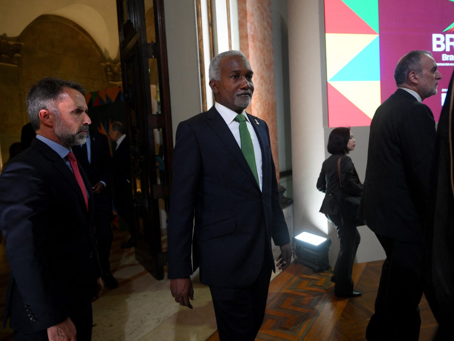 هل رفض نيجيريا الاستسلام لترامب يؤشر على تدهور علاقات واشنطن في أفريقيا؟