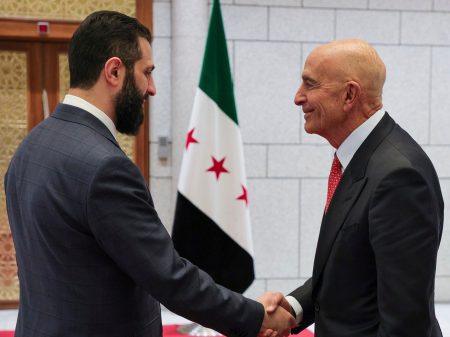 المبعوث الأميركي يشيد بالشرع وإسرائيل توجه رسالة لدمشق