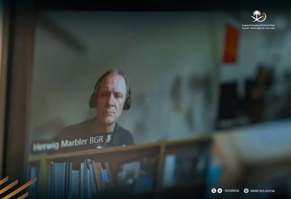 بالصور .. التقاء قادة المسح الجيولوجي العالمي.. خطوة استراتيجية لتوحيد الرؤى وتعزيز الابتكار في علوم الأرض