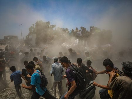 شهداء بقصف إسرائيلي والمجاعة تلتهم مزيدا من أطفال غزة