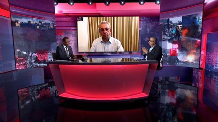 هل بدأت إسرائيل علنا تقسيم “الأقصى” مكانيا؟ وكيف يمكن ردعها؟