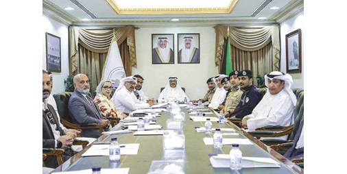 محافظ العاصمة: توحيد الجهود وتفعيل الحملات التوعوية لرفع مستوى الوعي المروري