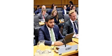 الكويت تدعو إيران إلى «الشفافية» في التعامل مع الوكالة الذرية للتحقق من سلمية برنامجها النووي