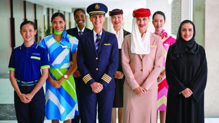 رواتب «مجموعة الإمارات » تميل لمصلحة النساء في أدوار وظيفية متوسطة ومبتدئة