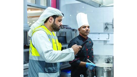 بلدية دبي تعزز الرقابة على السلامة الغذائية في المدارس