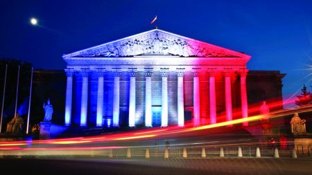 رحيل ماكرون سيُحدث زلزالاً على الساحة الدبلوماسية الأوروبية