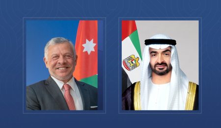 رئيس الدولة في مقدمة مستقبليه.. ملك الأردن يصل البلاد في زيارة عمل