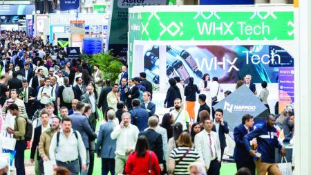 5000 مشارك من 30 دولة بمعرض «الصحة العالمية للتكنولوجيا» في دبي