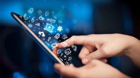 بعد احتجاجات “دامية”.. نيبال ترفع الحظر عن منصات التواصل الاجتماعي