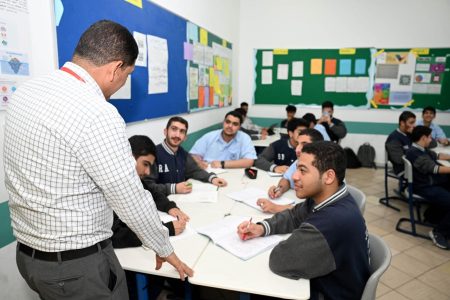 ميثاق 2025-2026 يحدد التزامات الطالب وولي الأمر والمدرسة