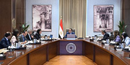 رئيس الوزراء يتابع جهود حوكمة الاستثمارات العامة