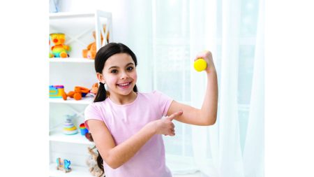 «جيل بلا مناعة».. أطباء يحذرون من الإفراط في حماية الأطفال